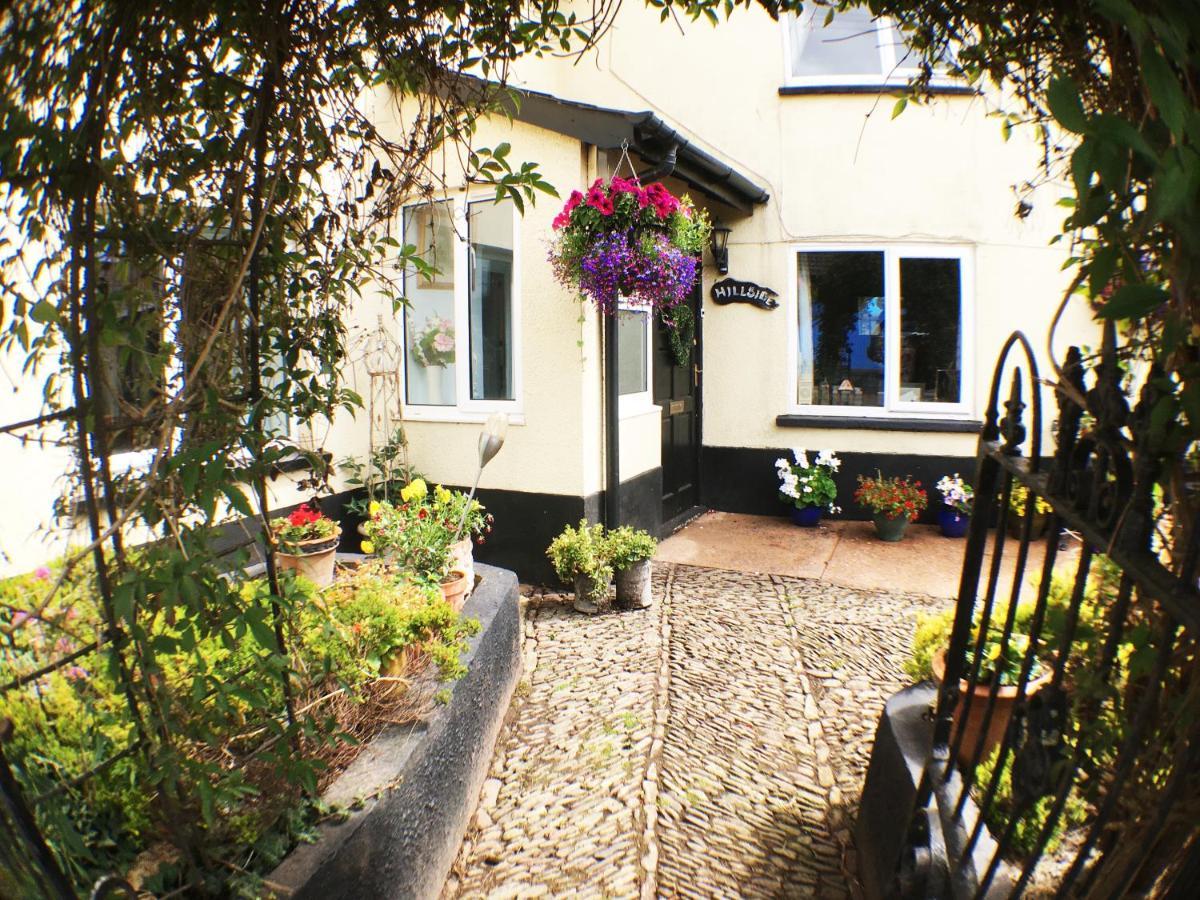 Hillside Bed And Breakfast Crediton Exterior photo